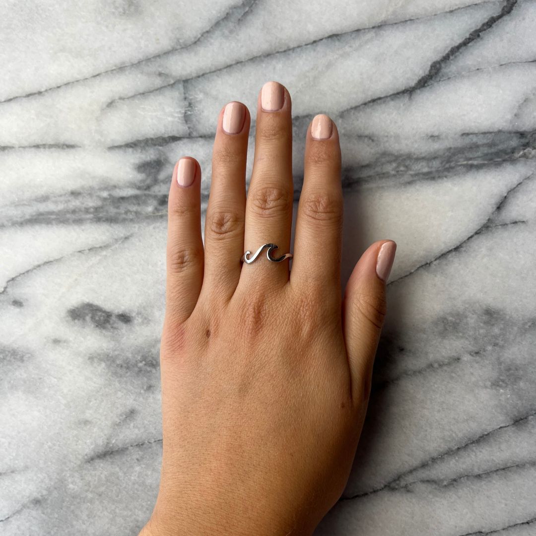 wave-silver